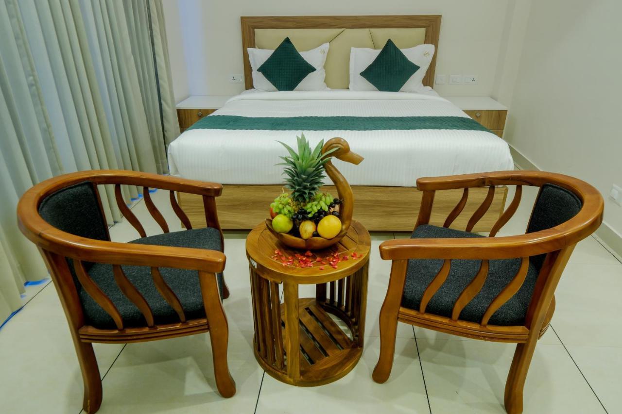 The Heartland Business Hotel, Trivandrum Thiruvananthapuram Екстер'єр фото