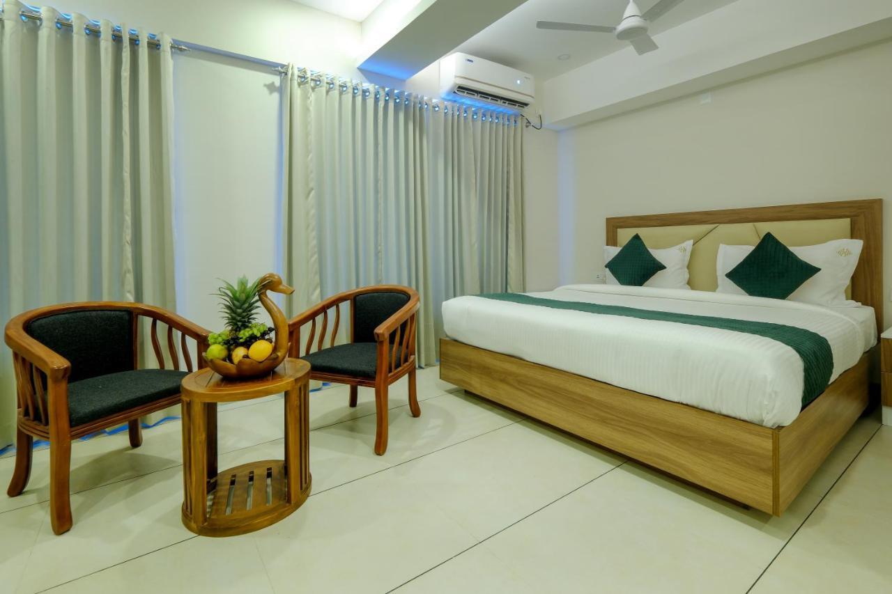 The Heartland Business Hotel, Trivandrum Thiruvananthapuram Екстер'єр фото